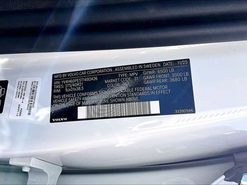 New 2026 Volvo XC90 T8 Plus AWD/4WD image 36