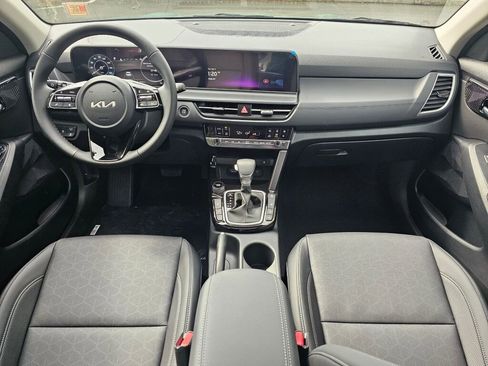 New 2026 Kia Seltos EX w/ EX Sunroof Package image 9