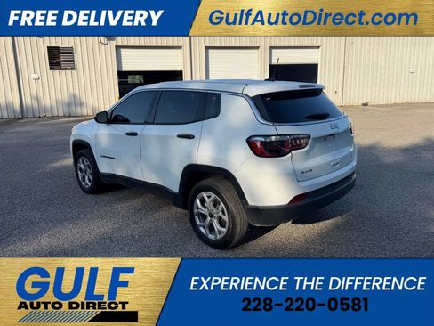 Used 2025 Jeep Compass Sport AWD/4WD image 5