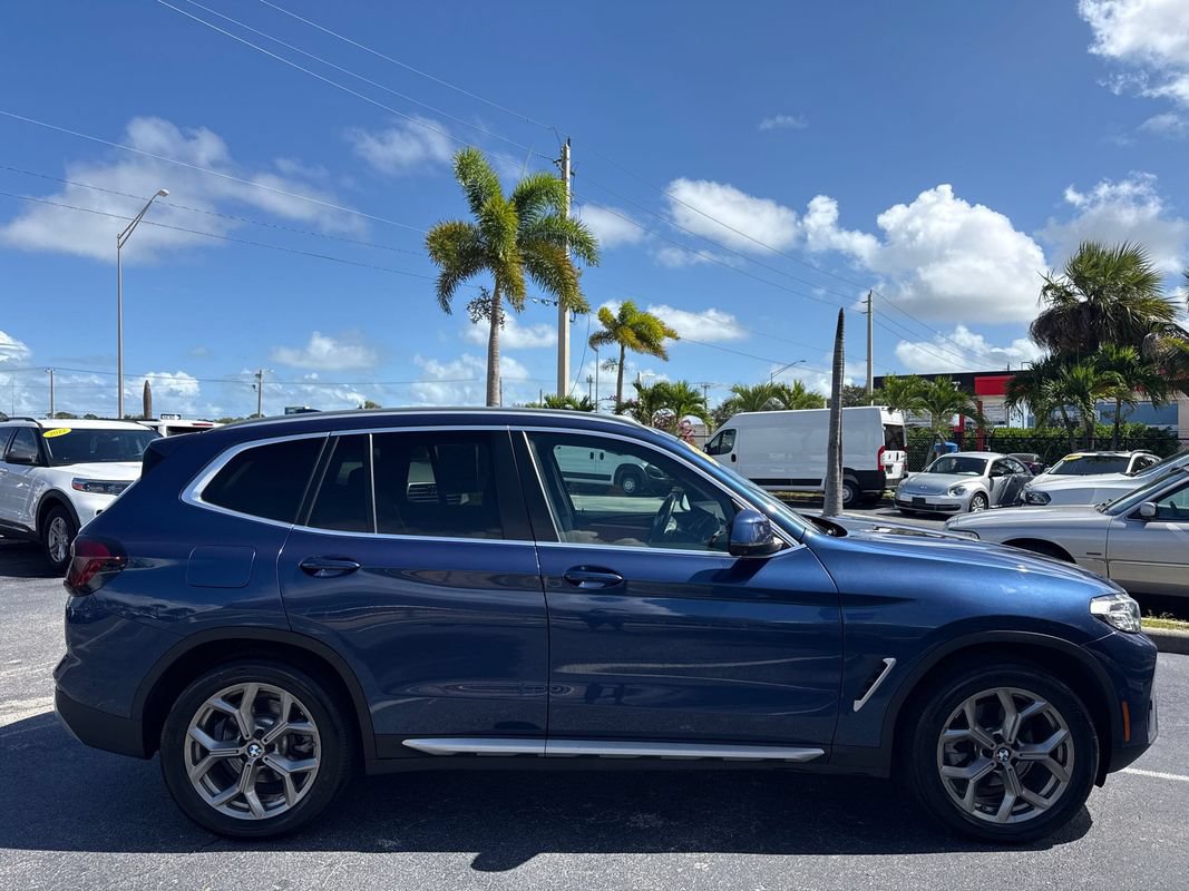 Used 2023 BMW X3 xDrive30i w/ Convenience Package AWD/4WD image 6