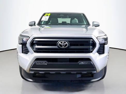 Used 2024 Toyota Tacoma SR5 image 10