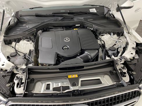 Used 2026 Mercedes-Benz GLC 300 4MATIC image 31
