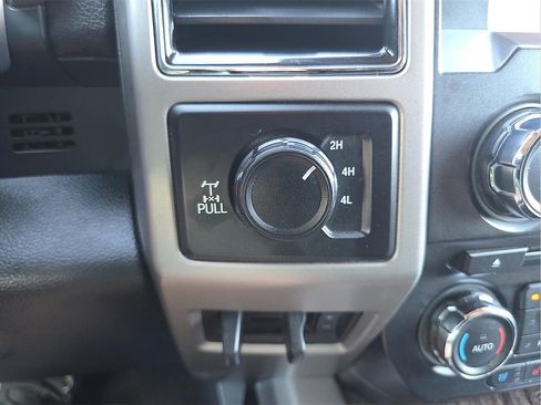 Used 2018 Ford F250 Lariat w/ Lariat Value Package image 15