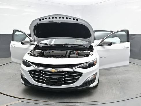 Used 2019 Chevrolet Malibu LS FWD image 42