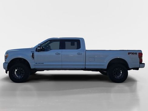 Used 2019 Ford F350 Limited image 2