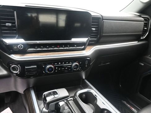 Used 2023 Chevrolet Silverado 1500 RST image 13