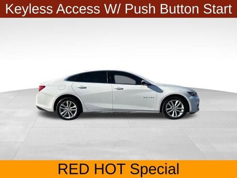 Used 2018 Chevrolet Malibu LT image 8