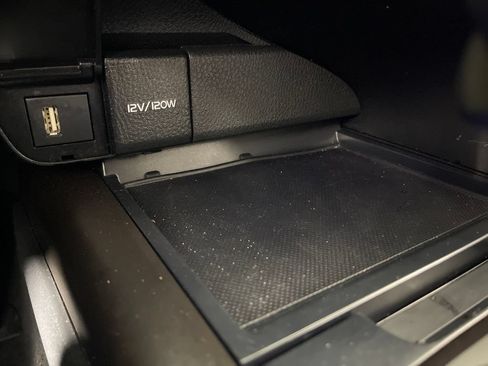 Certified 2022 Toyota Camry SE FWD image 30