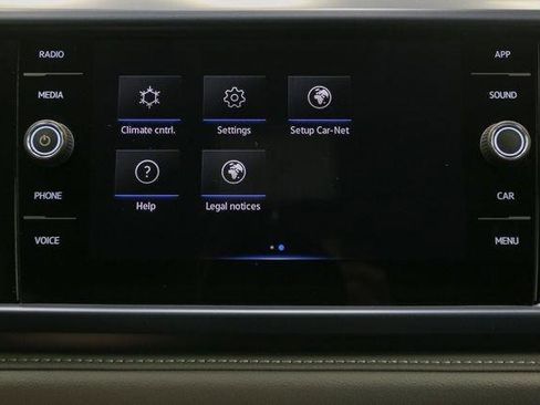 Certified 2024 Volkswagen Taos SE image 28