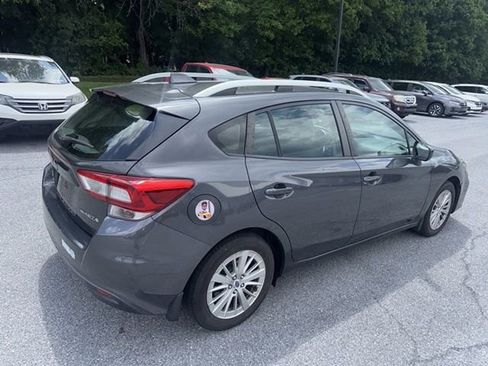 Used 2018 Subaru Impreza 2.0i Premium AWD/4WD image 5