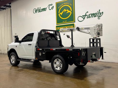 Used 2024 RAM 2500 Tradesman AWD/4WD image 6