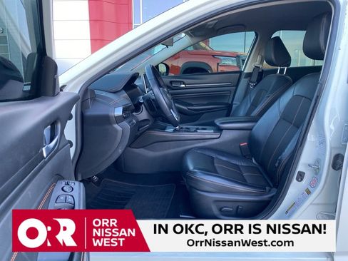 Used 2021 Nissan Altima 2.5 SR image 14