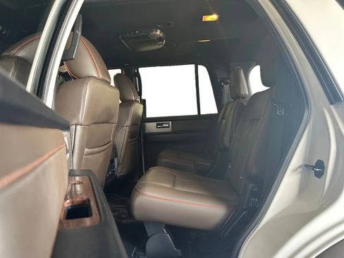 Used 2015 Ford Expedition King Ranch image 18