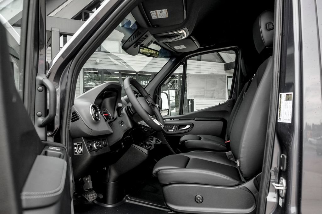 New 2026 Mercedes-Benz Sprinter 2500 image 12