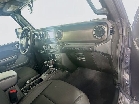 Used 2020 Jeep Wrangler Unlimited Sport image 28