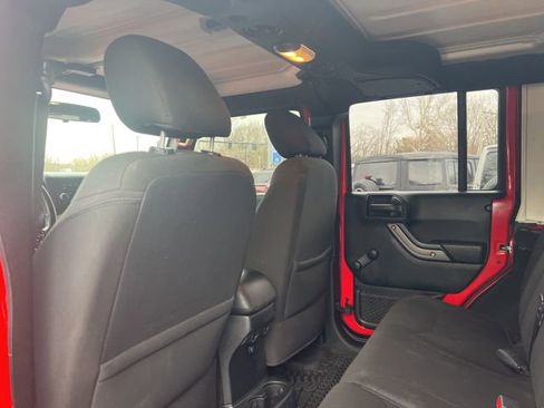 Used 2017 Jeep Wrangler Unlimited Sport w/ Connectivity Group image 15