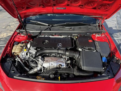 Used 2019 Mercedes-Benz A 220 4MATIC image 40