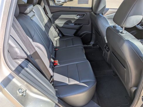 Certified 2021 Nissan Rogue SL w/ Premium Package AWD/4WD image 31