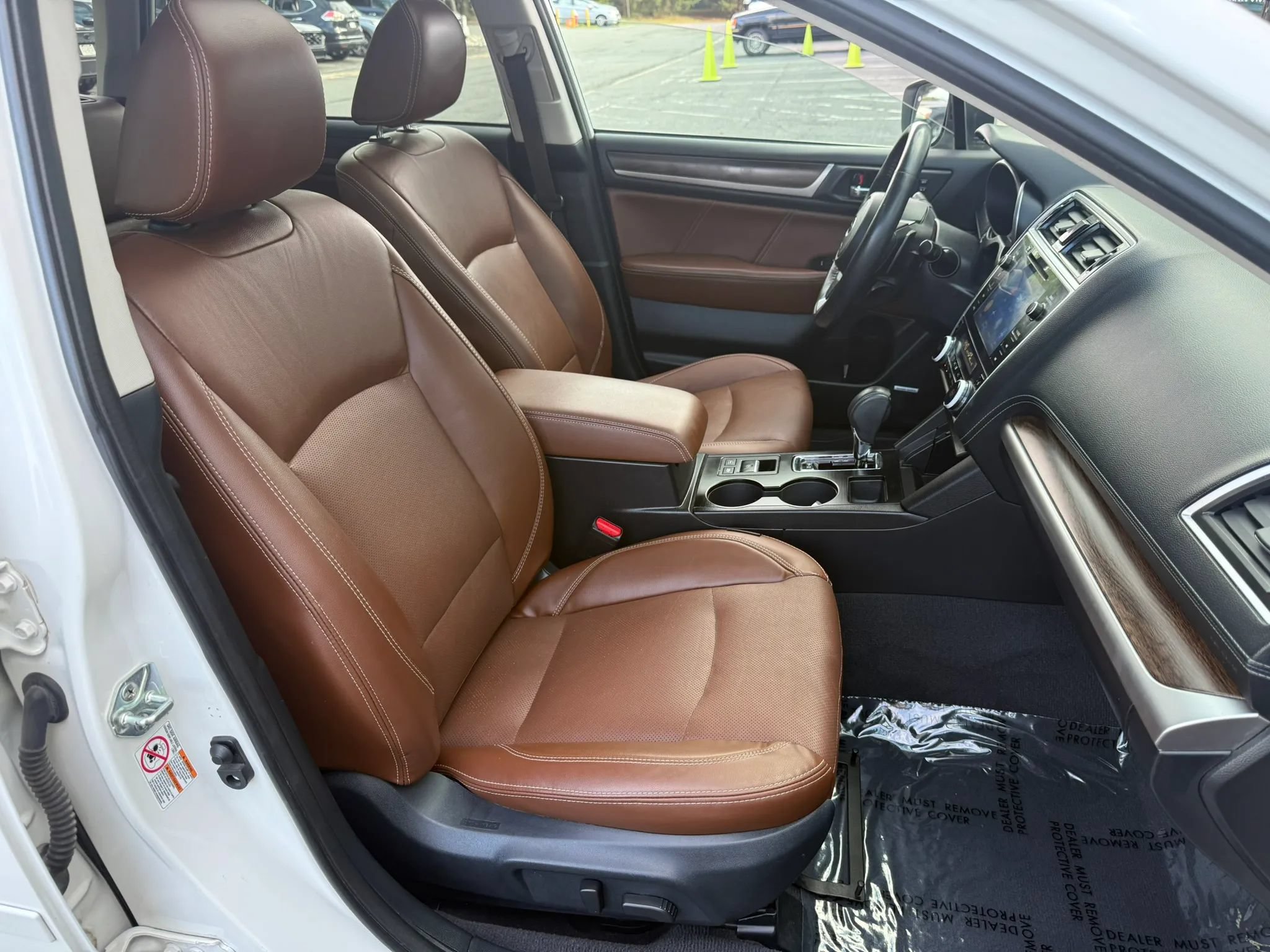 Used 2019 Subaru Outback 3.6R Touring AWD/4WD image 27