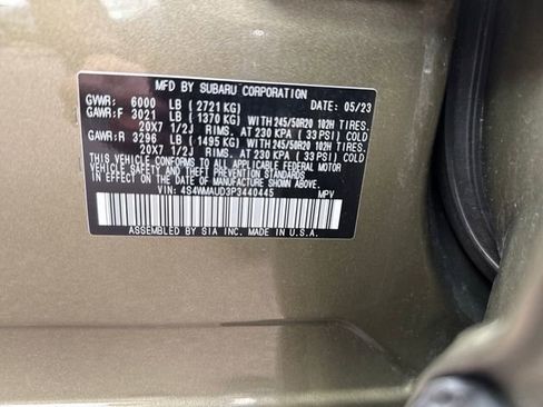 Used 2023 Subaru Ascent Limited w/ Technology Package AWD/4WD image 9