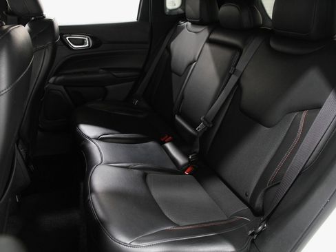 Used 2023 Jeep Compass Trailhawk image 21