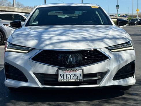 Used 2023 Acura TLX image 3
