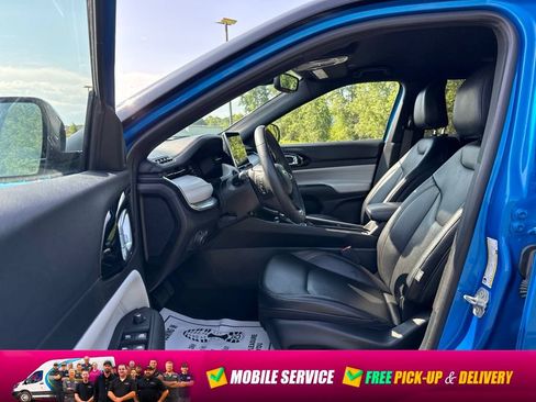 Used 2024 Jeep Compass Limited AWD/4WD image 21