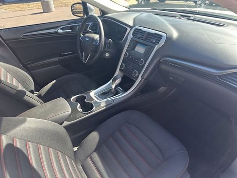 Used 2016 Ford Fusion SE w/ Equipment Group 201A image 26