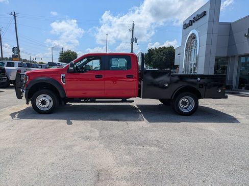 Used 2022 Ford F550 4x4 Crew Cab Super Duty w/ Power Equipment Group image 7