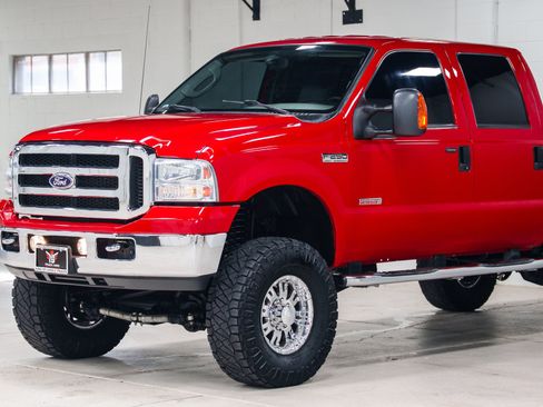 Used 2006 Ford F250 XL AWD/4WD image 25