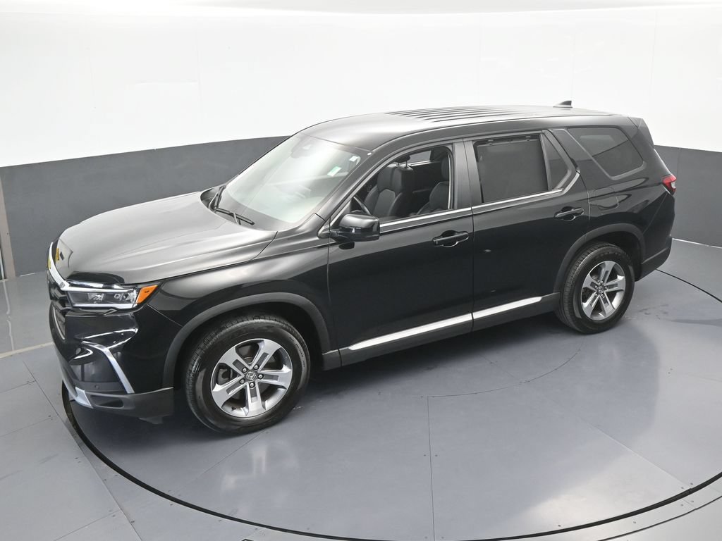Used 2025 Honda Pilot EX-L image 48