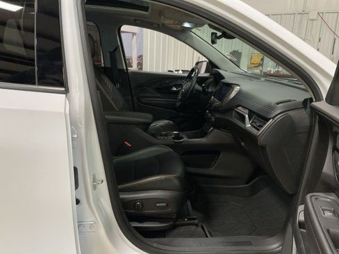 Used 2022 GMC Terrain AT4 w/ Infotainment Package II AWD/4WD image 30