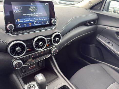 Used 2024 Nissan Sentra SV image 21