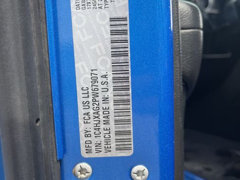 Certified 2023 Jeep Wrangler Sport AWD/4WD image 31