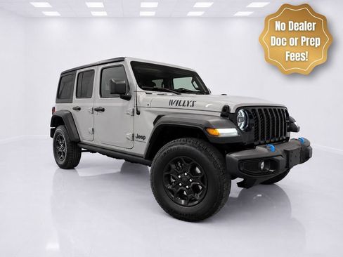 Used 2023 Jeep Wrangler Unlimited w/ Cold Weather Group AWD/4WD image 1