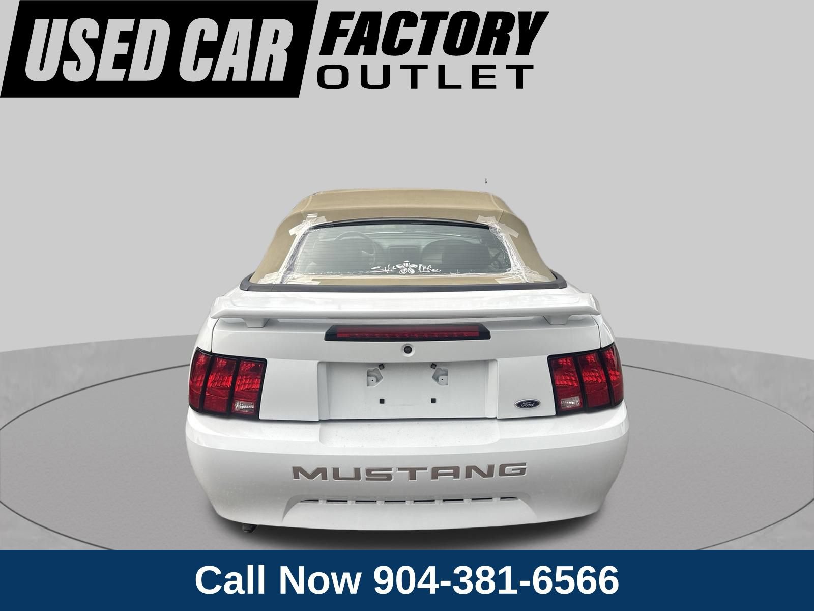 Used 2002 Ford Mustang Convertible RWD image 8