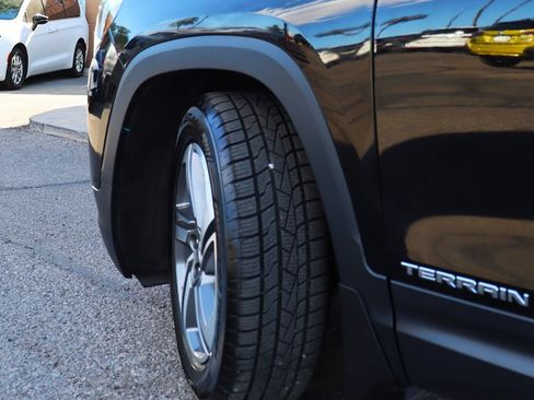 Used 2020 GMC Terrain SLT w/ Preferred Package FWD image 6