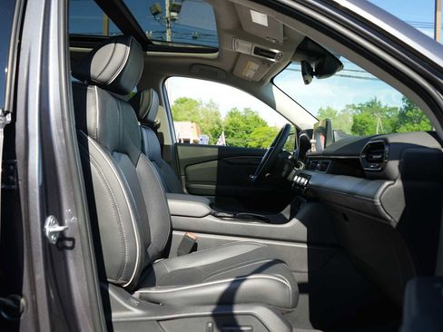 Used 2023 Honda Pilot Elite image 31