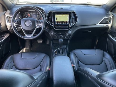 Used 2019 Jeep Cherokee High Altitude image 9