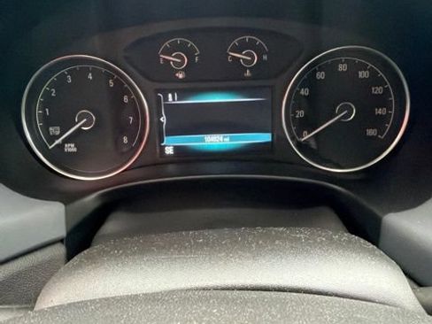 Used 2019 Buick Enclave Essence FWD image 5