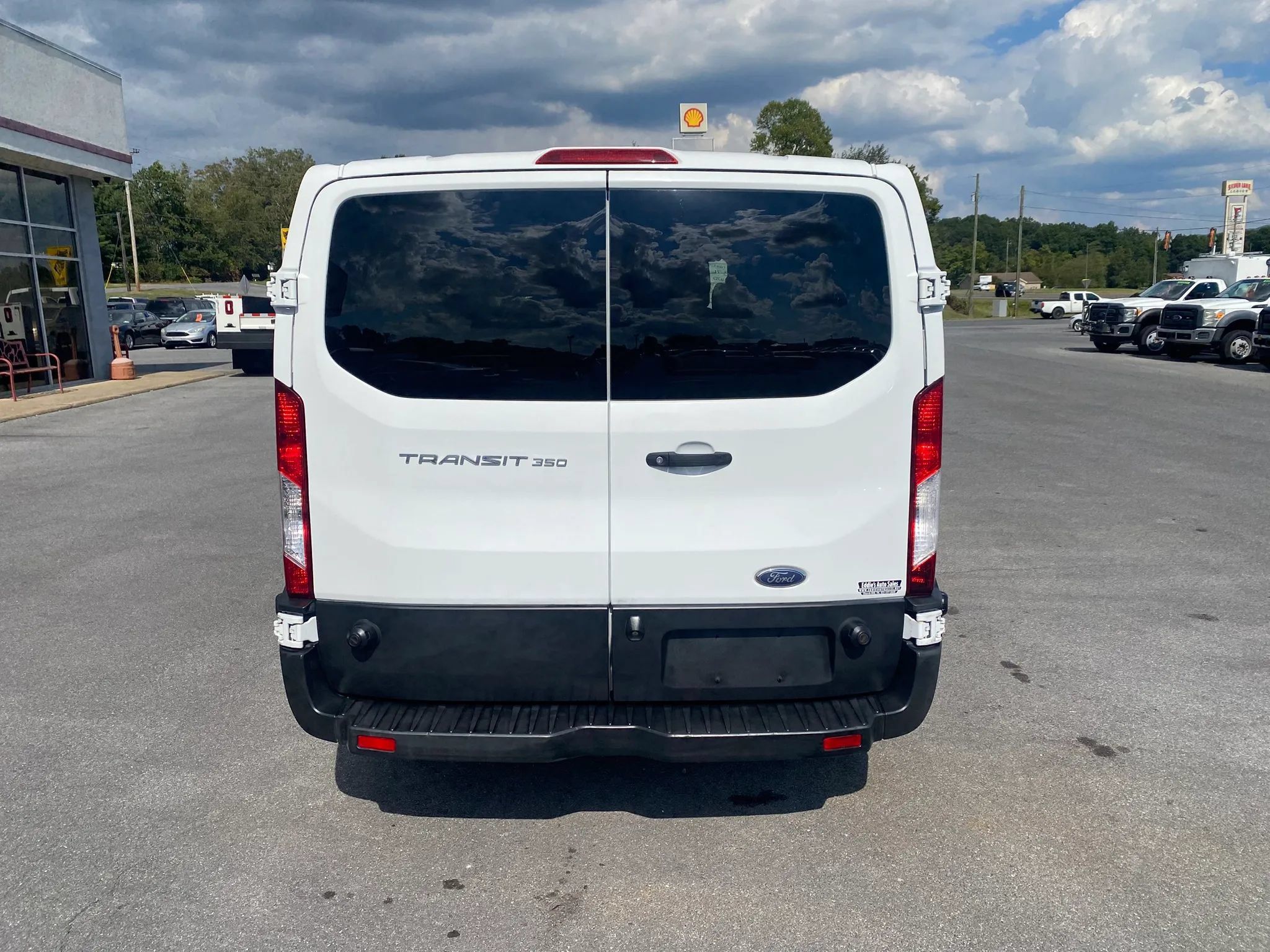 Used 2018 Ford Transit 350 XL RWD image 6