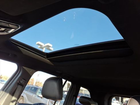 Certified 2024 Jeep Grand Cherokee Altitude image 10