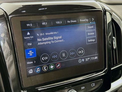 Used 2023 Chevrolet Traverse LT image 22