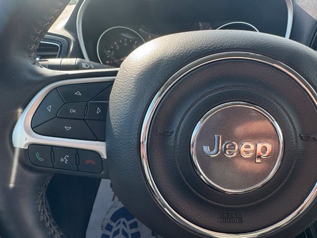 Used 2018 Jeep Compass Limited AWD/4WD image 33