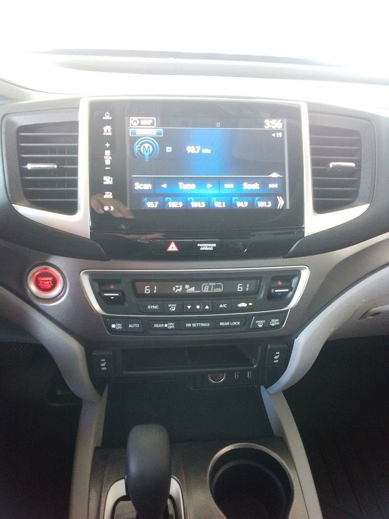 Used 2017 Honda Pilot EX-L image 12