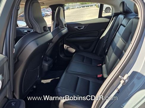 Used 2024 Volvo S60 B5 Core FWD image 6