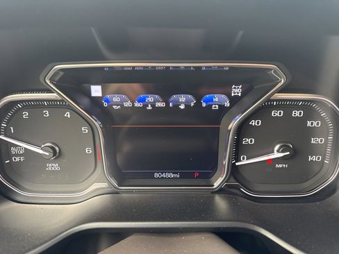 Used 2021 GMC Yukon XL Denali w/ Denali Premium Package image 22