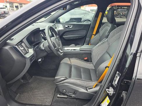 Used 2024 Volvo XC60 T8 Polestar w/ Protection Package Premier AWD/4WD image 3