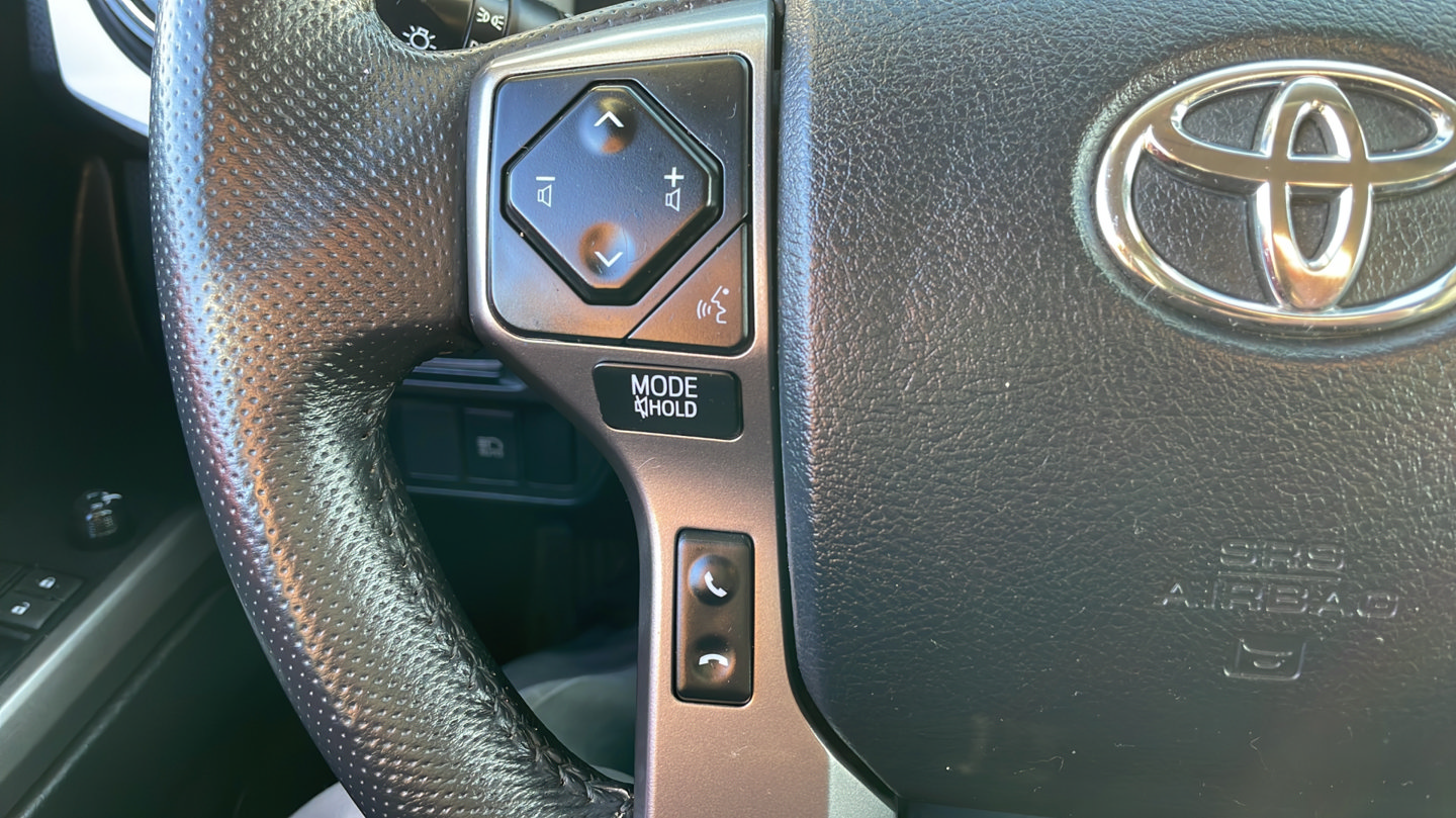 Certified 2019 Toyota Tacoma SR5 AWD/4WD image 26