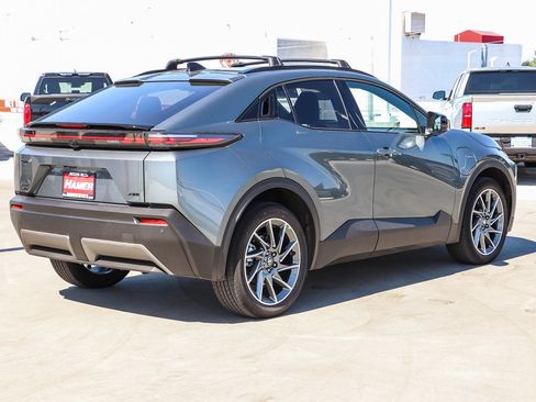 New 2026 Toyota C-HR AWD/4WD image 7